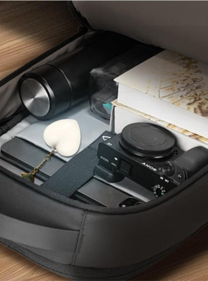 Lysande hänge med beröringssensor